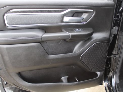 Certified 2022 RAM 1500 Big Horn image 32