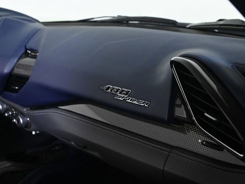 Used 2018 Ferrari 488 Spider RWD image 18