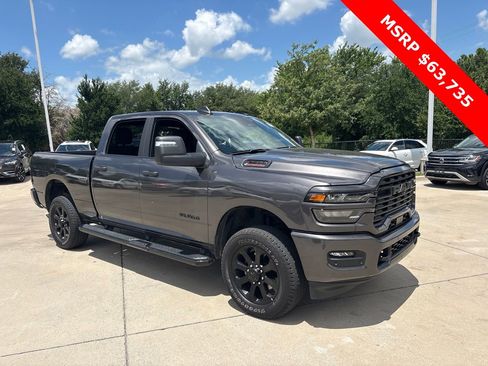 Used 2025 RAM 2500 Big Horn AWD/4WD image 3