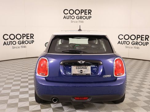Used 2017 MINI Cooper 4-Door Hardtop FWD image 21
