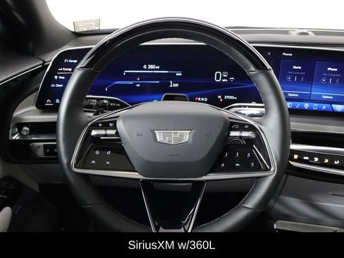 Used 2023 Cadillac Lyriq 2WD image 7
