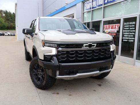 New 2026 Chevrolet Silverado 1500 ZR2 w/ Dark Appearance Package AWD/4WD image 48