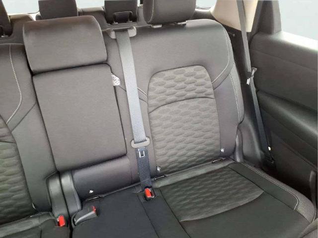 Certified 2024 Nissan Pathfinder SV FWD image 15