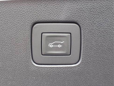 New 2026 Buick Envista Sport Touring w/ Convenience I Package FWD image 24