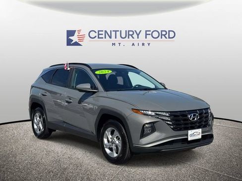 Used 2024 Hyundai Tucson SEL AWD/4WD image 1