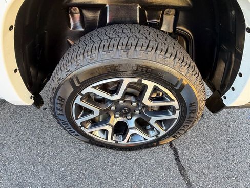 Certified 2025 RAM 1500 Laramie image 14