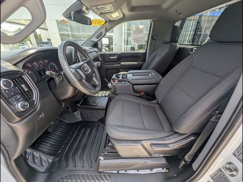 Used 2024 GMC Sierra 3500 Pro AWD/4WD image 22