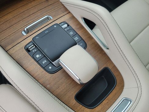 Used 2023 Mercedes-Benz GLE 350 image 23