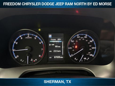 Used 2017 Toyota RAV4 XLE w/ Plus Special Value Package FWD image 11