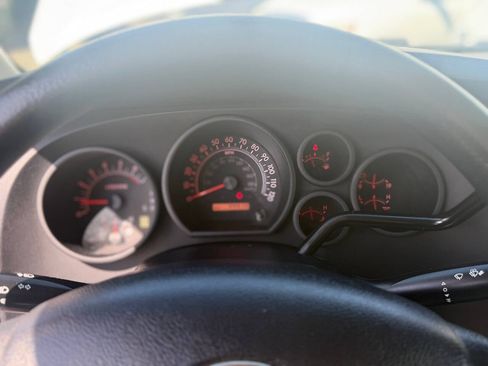 Used 2010 Toyota Tundra 4x4 Regular Cab Long Bed image 92