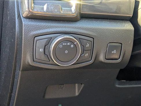 Used 2019 Ford Ranger Lariat w/ FX4 Off-Road Package image 11