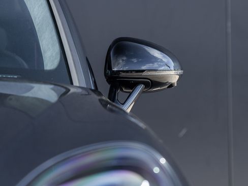 New 2026 Porsche Macan GTS image 21