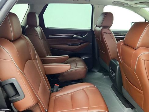 Used 2019 Buick Enclave Avenir FWD image 24