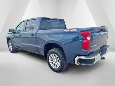 Used 2023 Chevrolet Silverado 1500 LT AWD/4WD image 5
