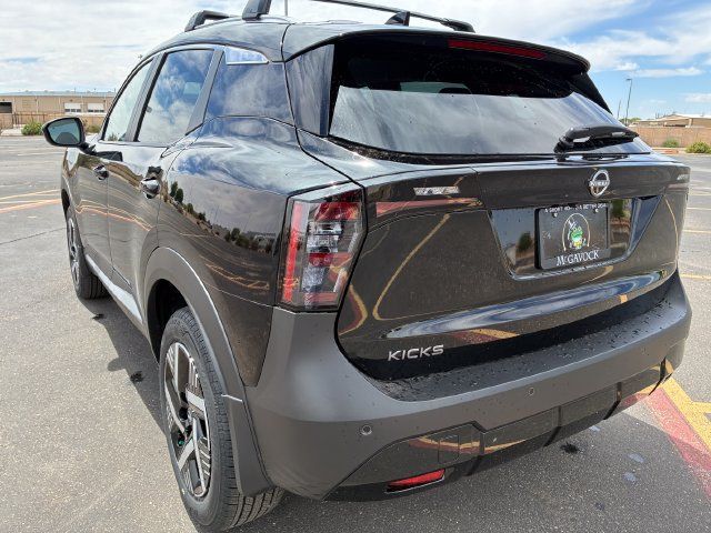 New 2026 Nissan Kicks SV w/ Cold Weather Package FWD image 4