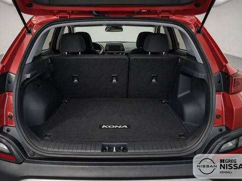 Used 2023 Hyundai Kona SEL AWD/4WD image 11