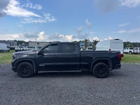 Used 2023 GMC Sierra 1500 Elevation w/ LPO, Elevation Black Package AWD/4WD image 2