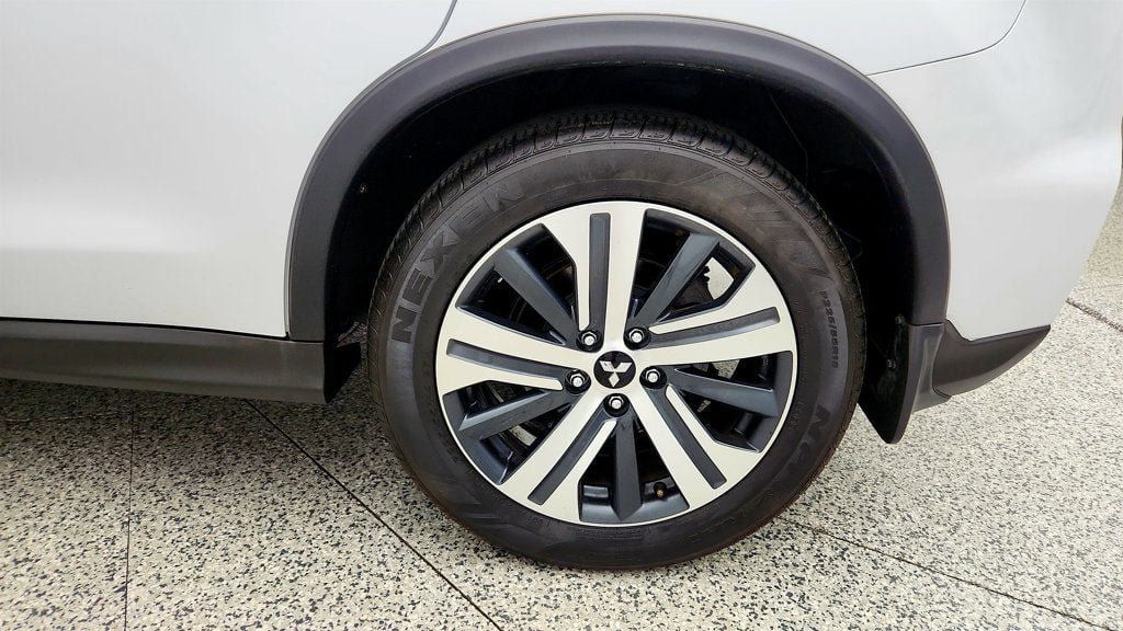 Used 2024 Mitsubishi Outlander Sport ES AWD/4WD image 9