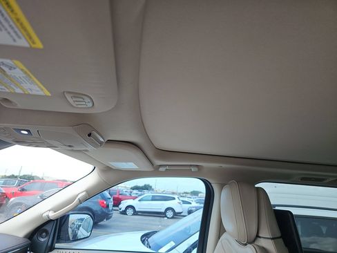 Used 2019 Lincoln Navigator L Reserve AWD/4WD image 9