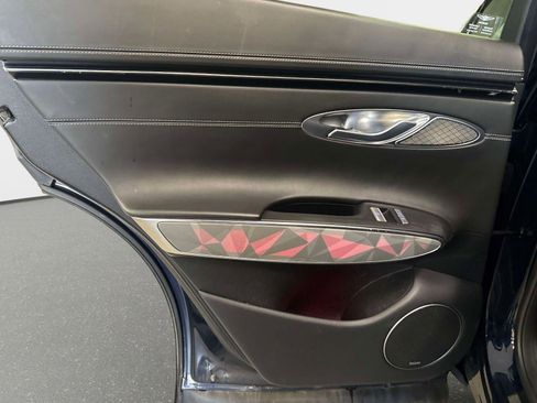 Used 2022 Genesis GV70 3.5T Sport w/ Sport Advanced Package image 11