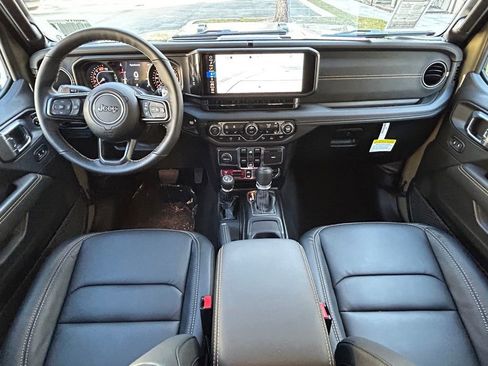 New 2025 Jeep Wrangler Unlimited Rubicon 392 image 10