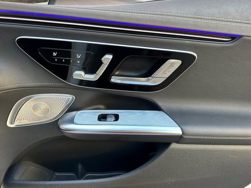 Certified 2023 Mercedes-Benz EQE 350+ 4MATIC Sedan w/ Exclusive Trim Package image 35