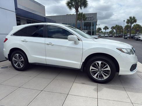Used 2016 Acura RDX FWD w/ Advance Package image 4