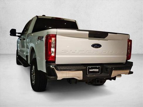 New 2026 Ford F250 XLT w/ FX4 Off-Road Package image 9