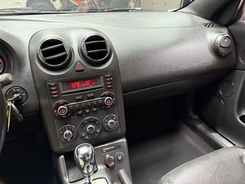 Used 2007 Pontiac G6 GT w/ Premium Package FWD image 22