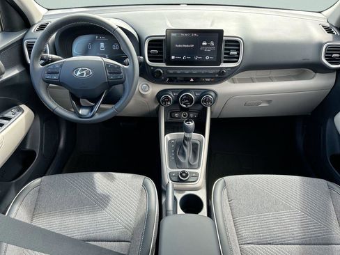 New 2026 Hyundai Venue SEL image 19