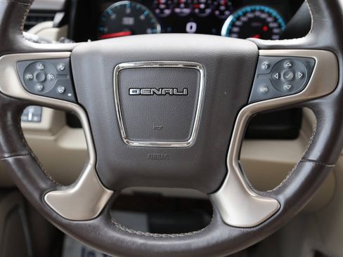 Used 2017 GMC Yukon Denali w/ Open Road Package AWD/4WD image 18