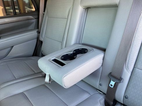 Used 2021 Chevrolet Tahoe LS w/ Driver Alert Package image 20