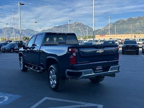 Certified 2022 Chevrolet Silverado 3500 LTZ w/ LTZ Plus Package AWD/4WD image 4