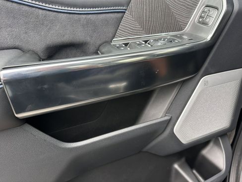 New 2025 Ford F250 Platinum w/ Tremor Off-Road Package image 40