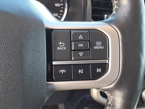 Certified 2024 Ford Expedition Max XLT image 27