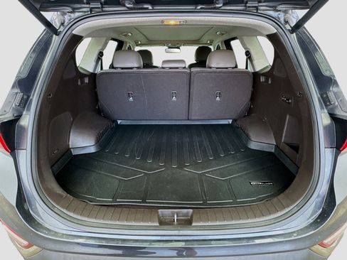 Used 2020 Hyundai Santa Fe Limited FWD image 16