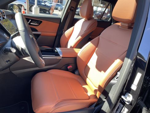 New 2026 Mercedes-Benz GLC 300 image 21