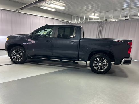 Used 2024 Chevrolet Silverado 1500 LT AWD/4WD image 4