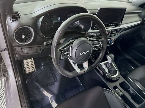 Used 2024 Kia Forte GT-Line w/ GT-Line Premium Package image 20