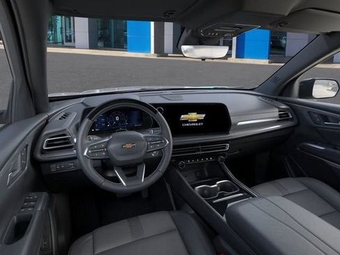 New 2026 Chevrolet Traverse High Country FWD image 16