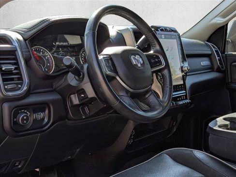 Used 2023 RAM 2500 Laramie AWD/4WD image 9