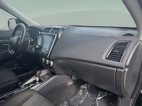Used 2023 Mitsubishi Outlander Sport LE AWD/4WD image 36