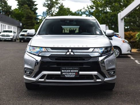 Used 2022 Mitsubishi Outlander GT AWD/4WD image 6