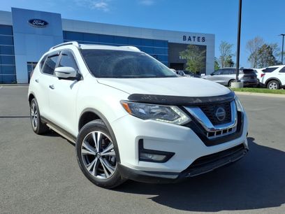 Used 2020 Nissan Rogue SV w/ Sun & Sound Touring Package