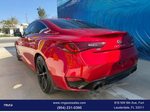 Used 2018 INFINITI Q60 Red Sport 400 w/ Pro Active Package image 9