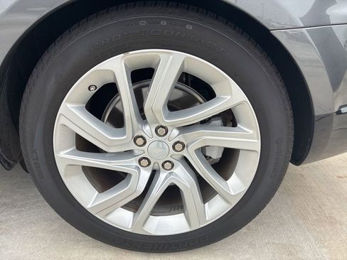 Used 2019 Land Rover Range Rover Sport HSE AWD/4WD image 8