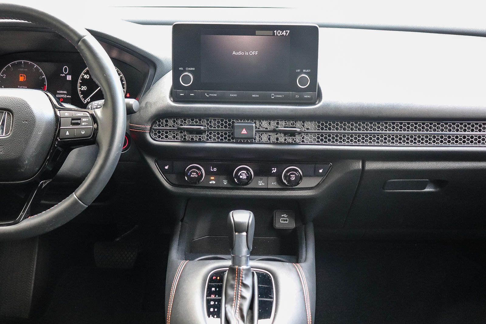 Used 2024 Honda HR-V Sport image 16