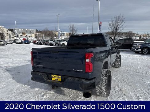 Used 2020 Chevrolet Silverado 1500 Custom w/ Custom Value Package image 6
