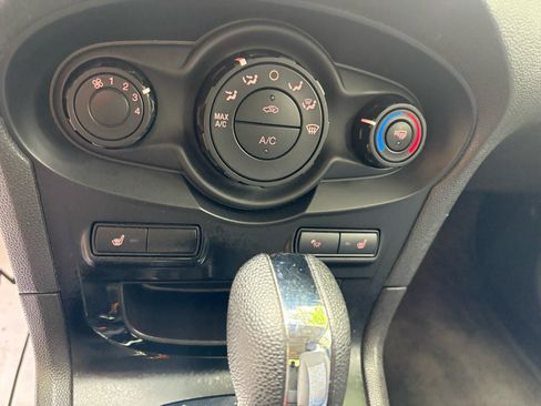 Used 2011 Ford Fiesta SES w/ 301A Rapid Spec Order Code FWD image 21