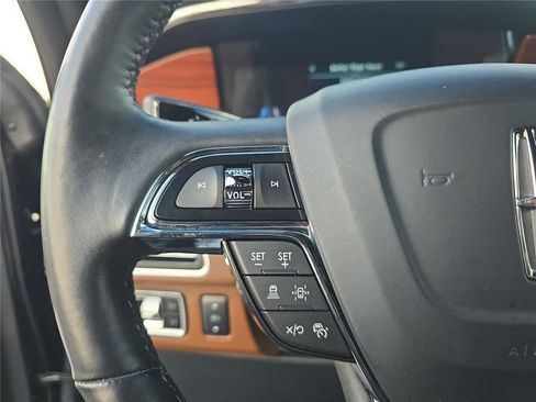 Certified 2024 Lincoln Navigator Reserve AWD/4WD image 28